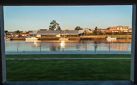 Ulverstone Waterfront Apartments